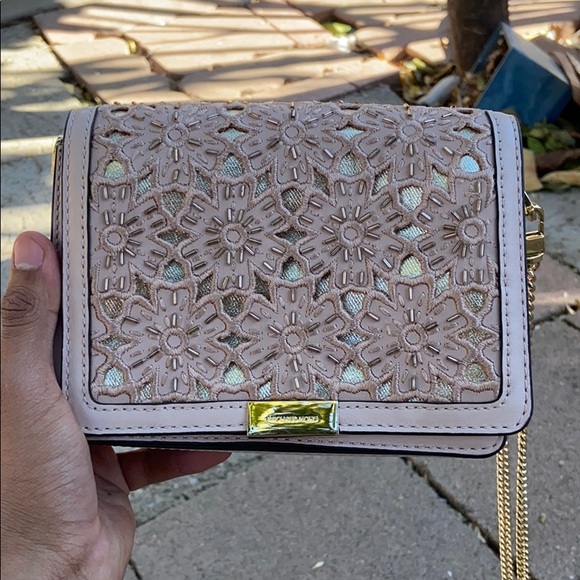 Michael Kors handbag - Picture 1 of 3